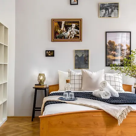 Tango Apartment